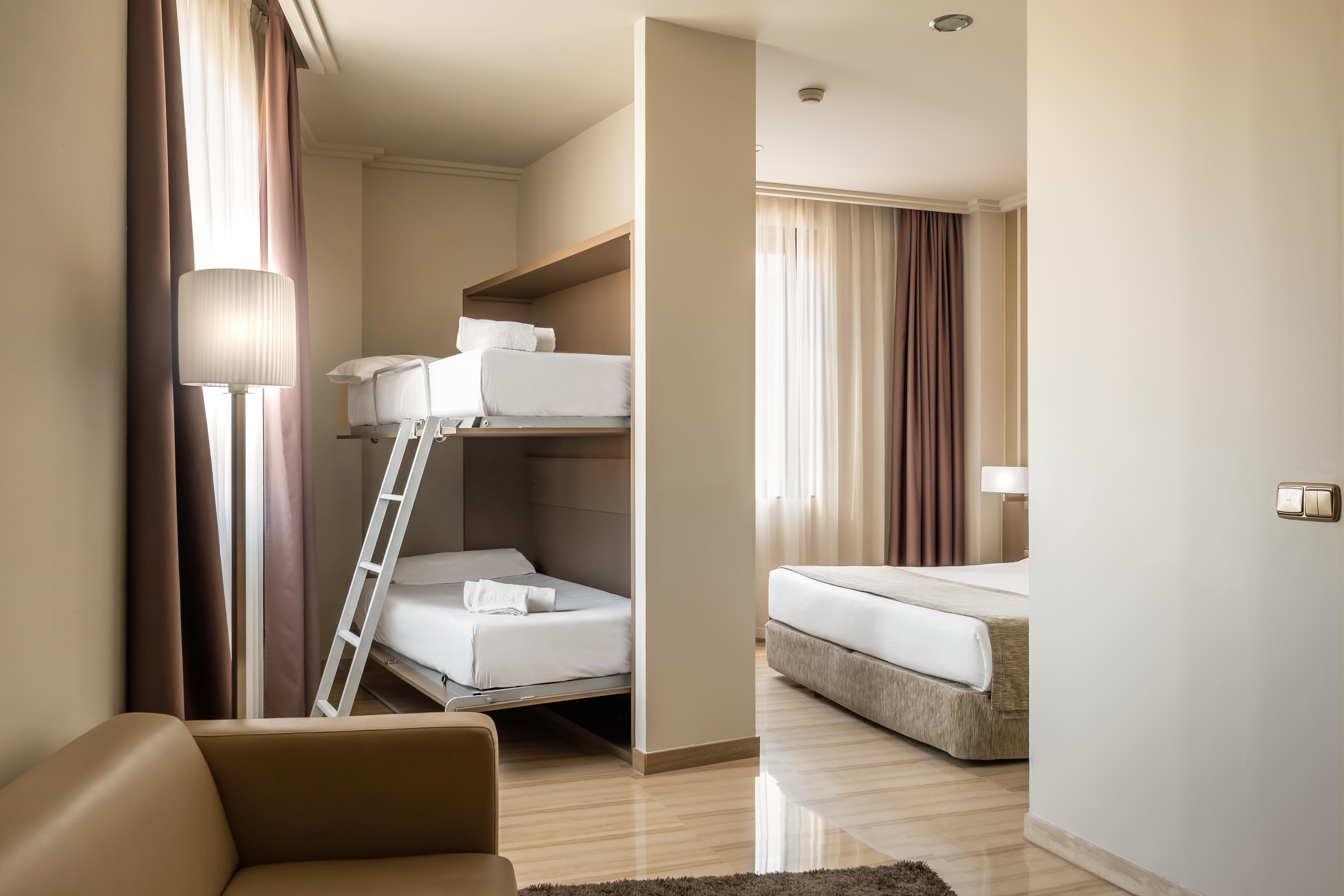 Hotel Sb Ciutat Tarragona Zewnętrze zdjęcie